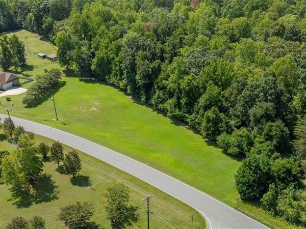 935 Caudle Road, Randleman, NC 27317