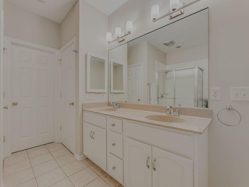 7392 Deer Valley Crossing , Powell, OH 43065 Photo 18