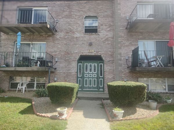 105 Oak Lane, Unit 9, Brockton, MA 02301