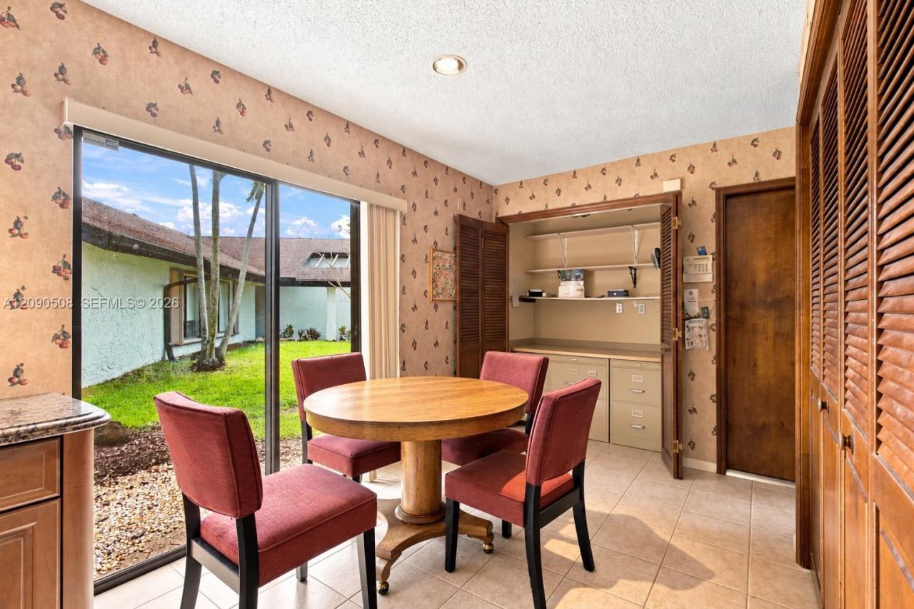 521 NW 78th Way, Plantation, FL 33324 Photo