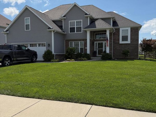 2861 Woods Edge Road , Perrysburg, OH 43551