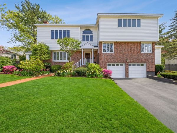 124 Deborah Rd, Newton, MA 02459
