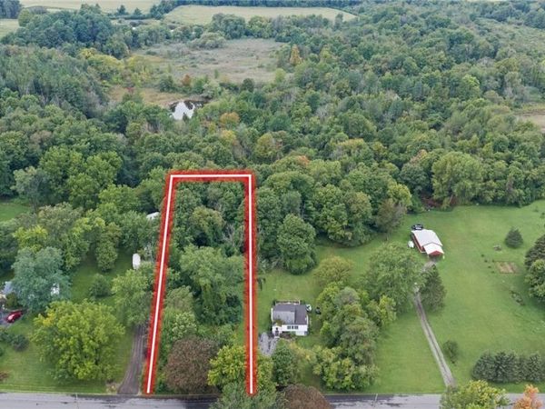 5069 Van Zandt Road , Syracuse, NY 13215