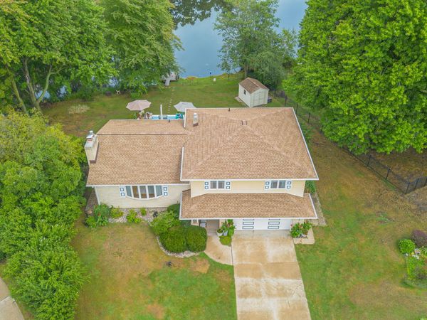 305 Lady Lane , Michigan City, IN 46360