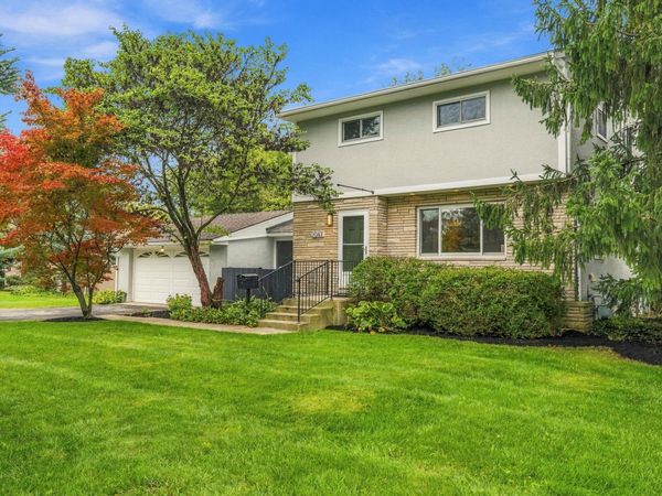 2047 Mccoy Road, Upper Arlington, OH 43220
