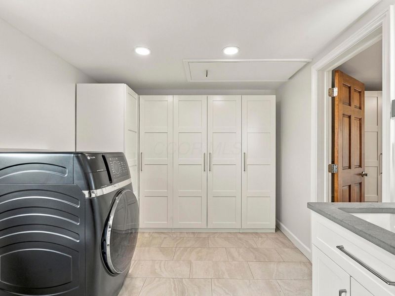 2047 Mccoy Road, Upper Arlington, OH 43220 Photo 57