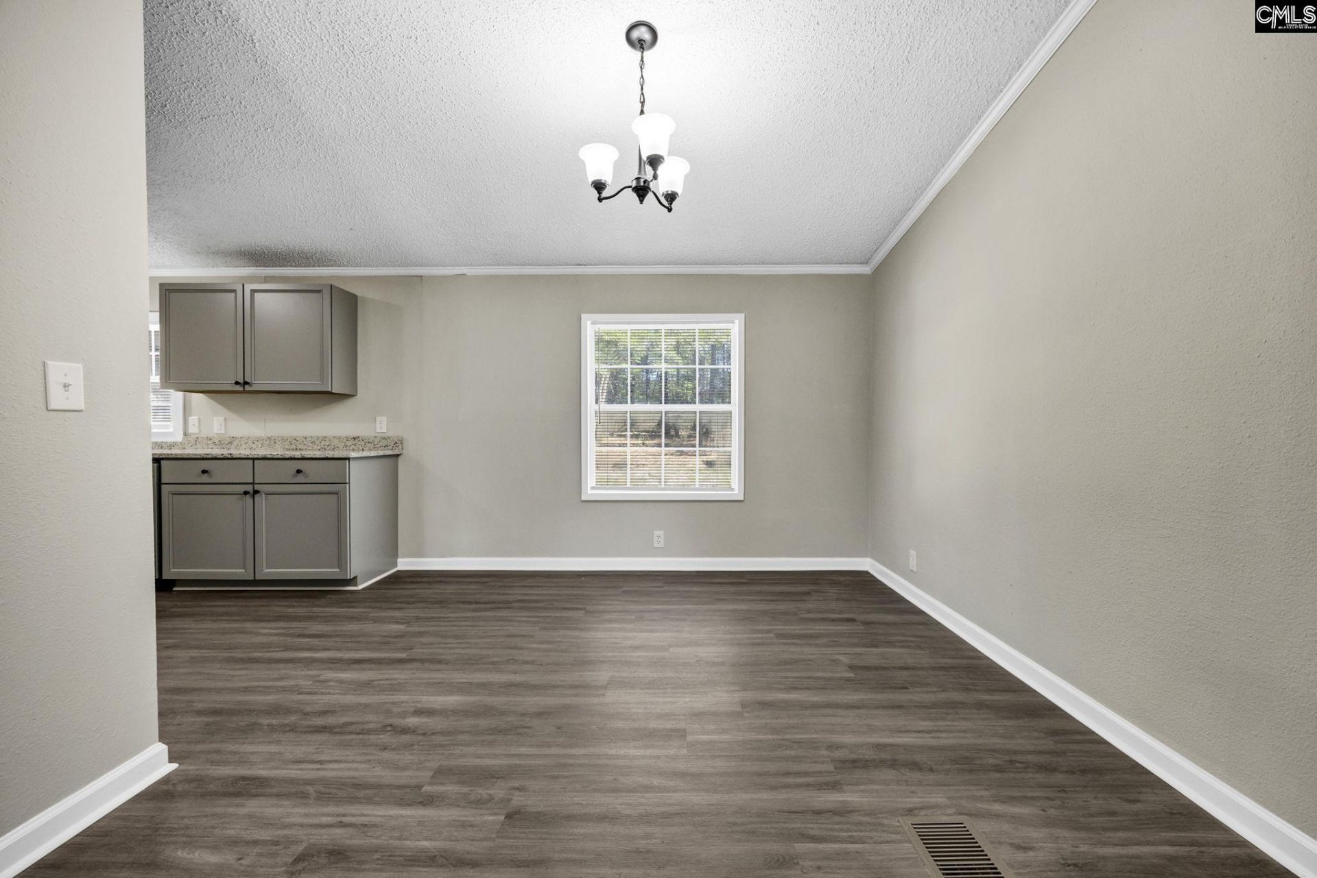 130 Millwood Drive  Photo 10