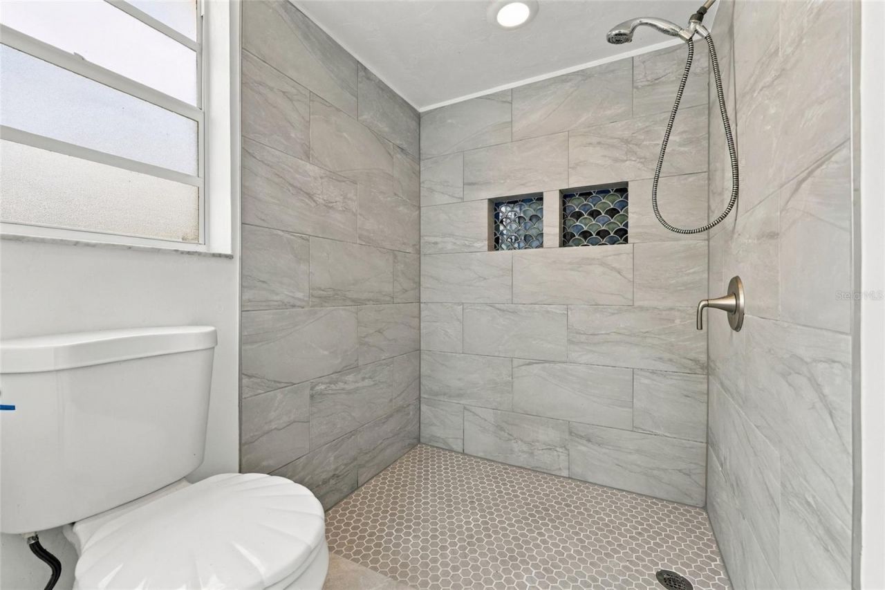 1310 SW 76th Drive, Gainesville, FL 32607 Photo