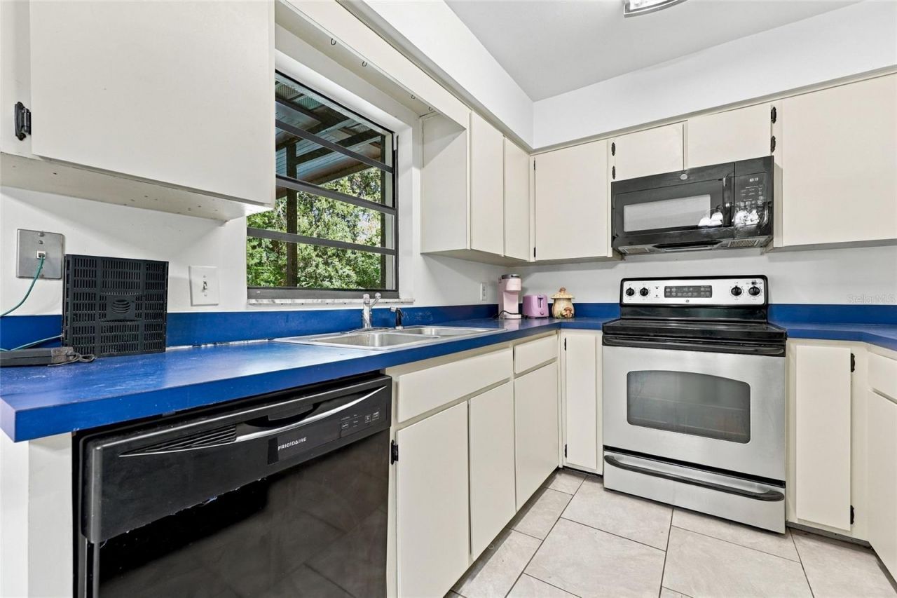 1310 SW 76th Drive, Gainesville, FL 32607 Photo