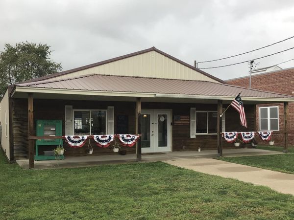 275 N DIVISION Street, Woodhull, IL 61490