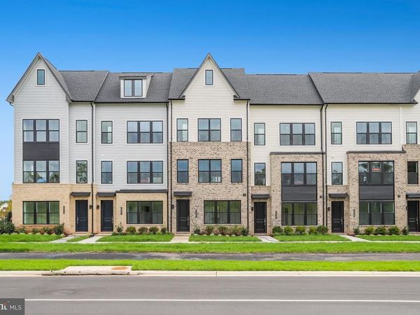 24983 ROSSLARE HARBOUR TERRACE, CHANTILLY, VA 20152