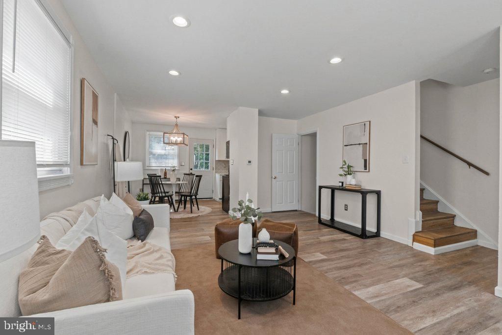 819 MAURY AVENUE, OXON HILL, MD 20745
