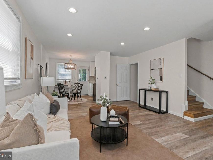 819 Maury Avenue, Oxon Hill, MD 20745 Main Photo