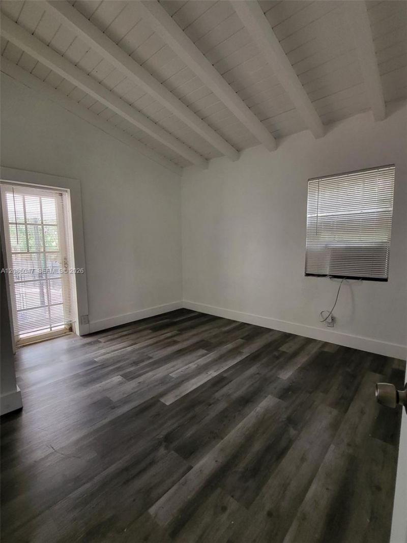 4431 SW 10th St , Miami, FL 33134 Photo