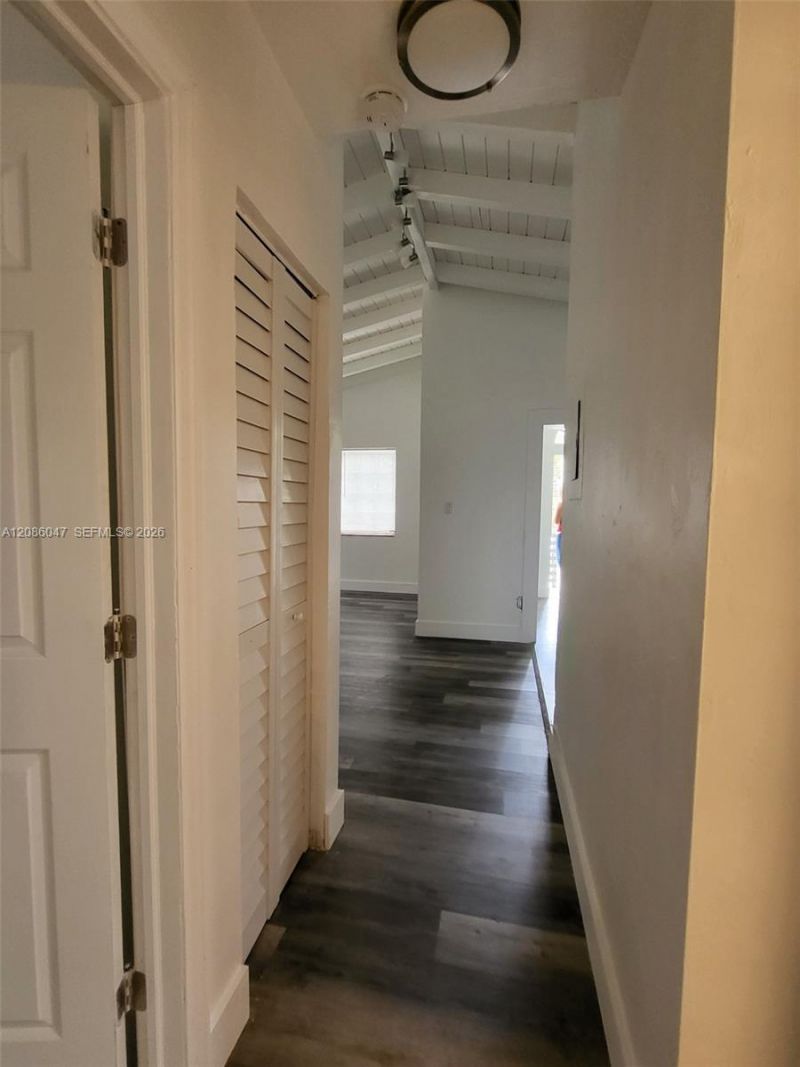 4431 SW 10th St , Miami, FL 33134 Photo