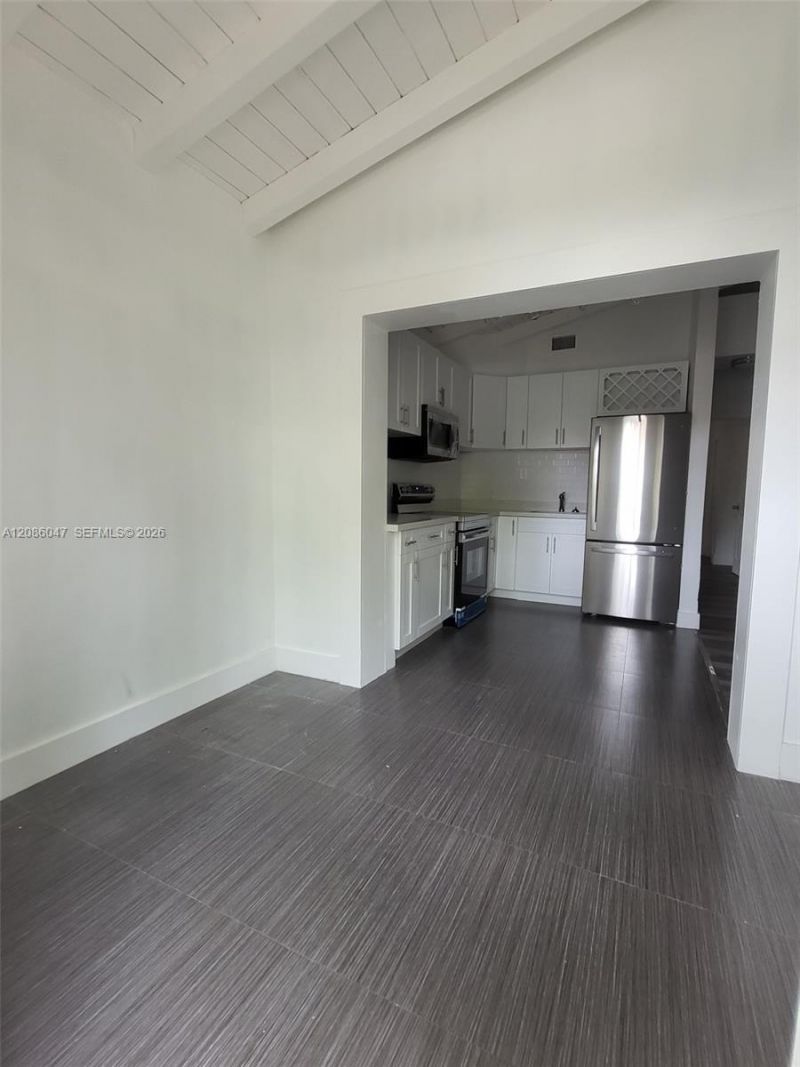 4431 SW 10th St , Miami, FL 33134 Photo