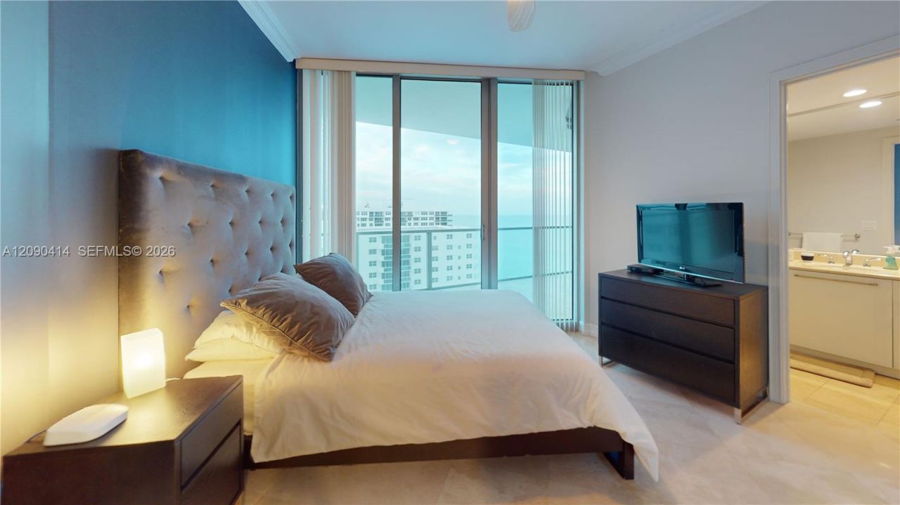 3101 S Ocean Dr, Unit 1705, Hollywood, FL 33019 Photo