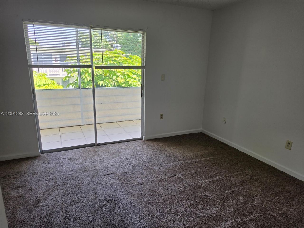 20210 NE 2nd Ave , Unit V30, Miami Gardens, FL 33179 Photo