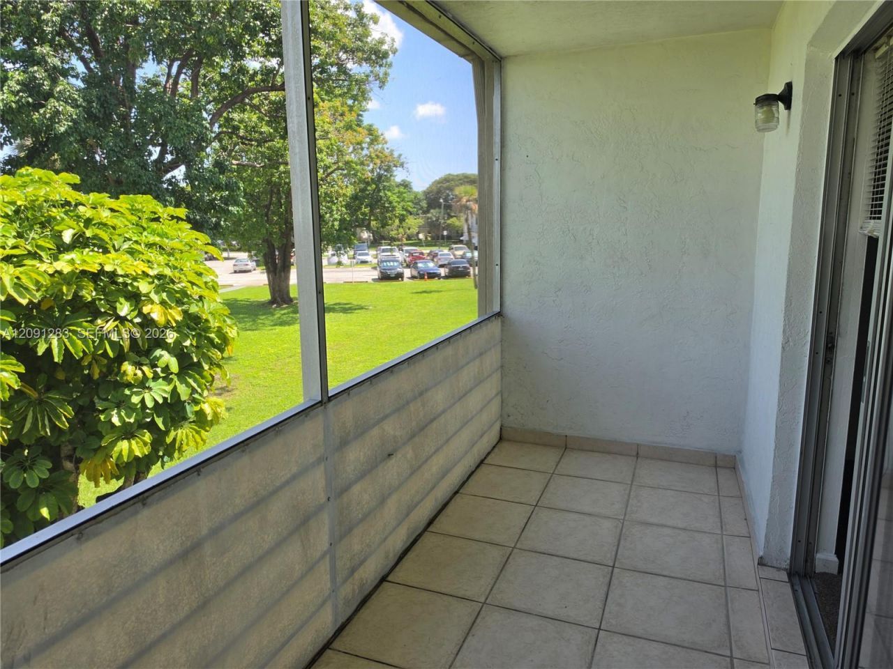 20210 NE 2nd Ave , Unit V30, Miami Gardens, FL 33179 Photo