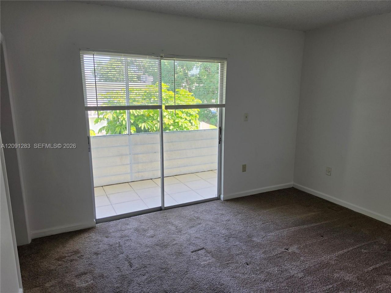 20210 NE 2nd Ave , Unit V30, Miami Gardens, FL 33179 Photo