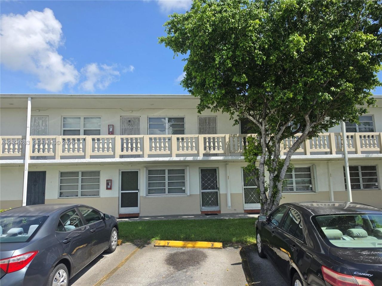 20210 NE 2nd Ave , Unit V30, Miami Gardens, FL 33179 Photo
