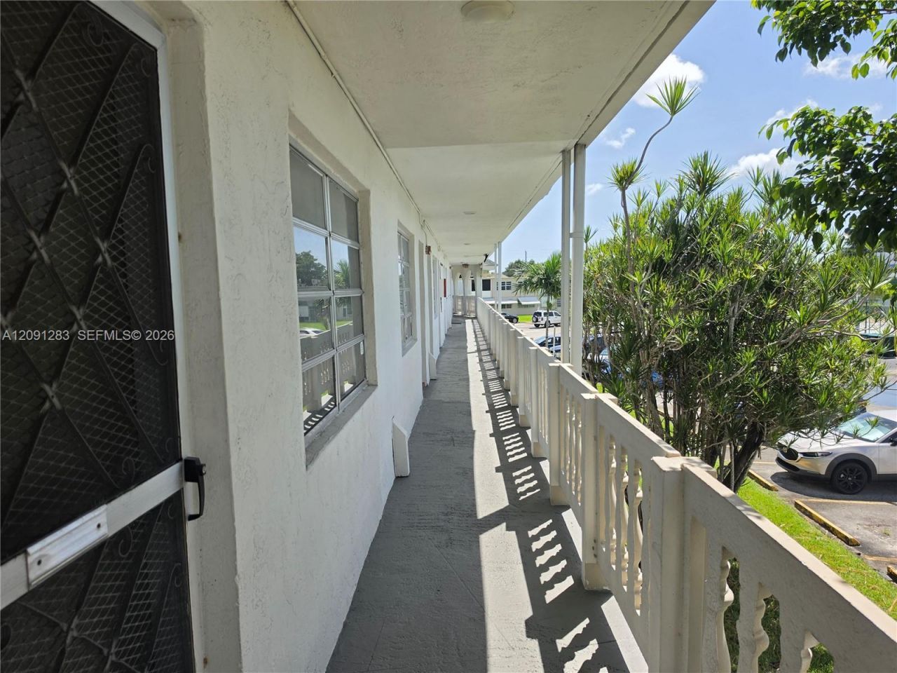 20210 NE 2nd Ave , Unit V30, Miami Gardens, FL 33179 Photo
