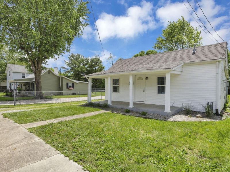663 E Mound Street , Circleville, OH 43113 Photo 4