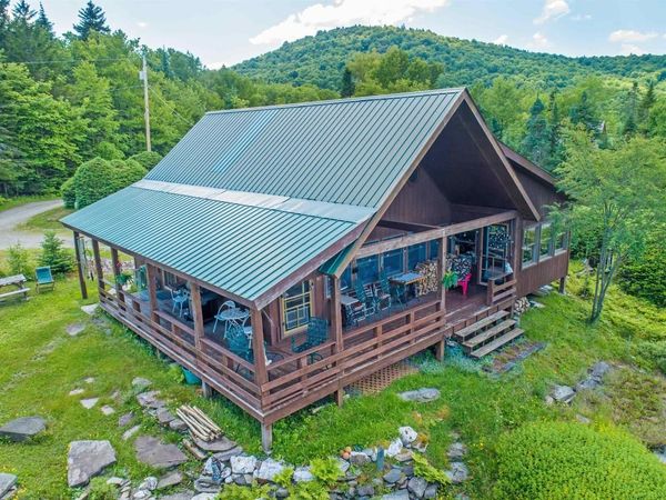 26 Cozzie Lane, Pittsburg, NH 03592