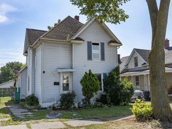 2502 Poland Street, South Bend, IN 46619