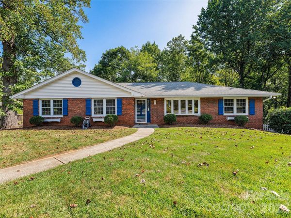 531 Bluebird Ridge, Asheville, NC 28804