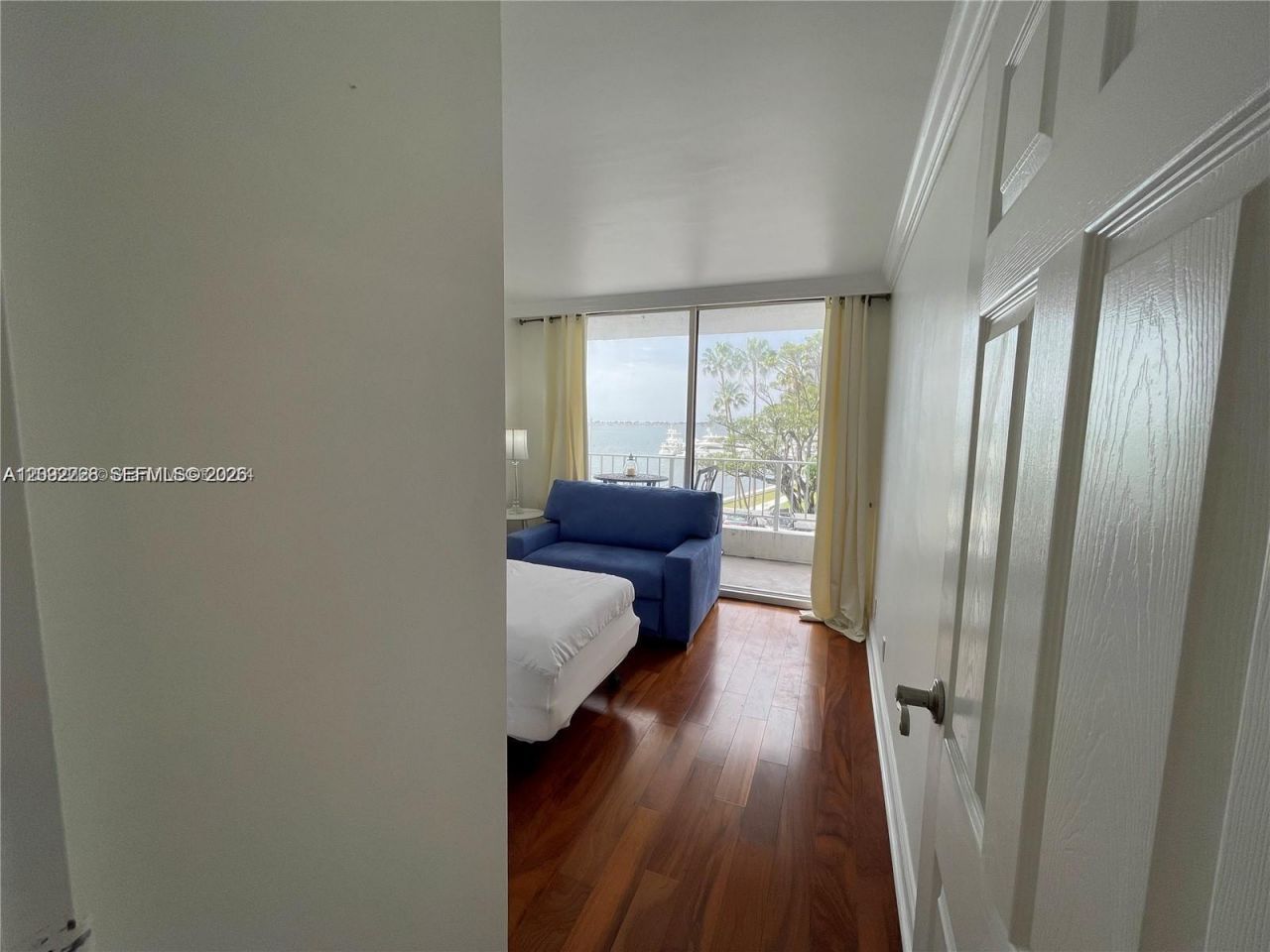200 SE 15th Rd, Unit 4K, Miami, FL 33129 Photo