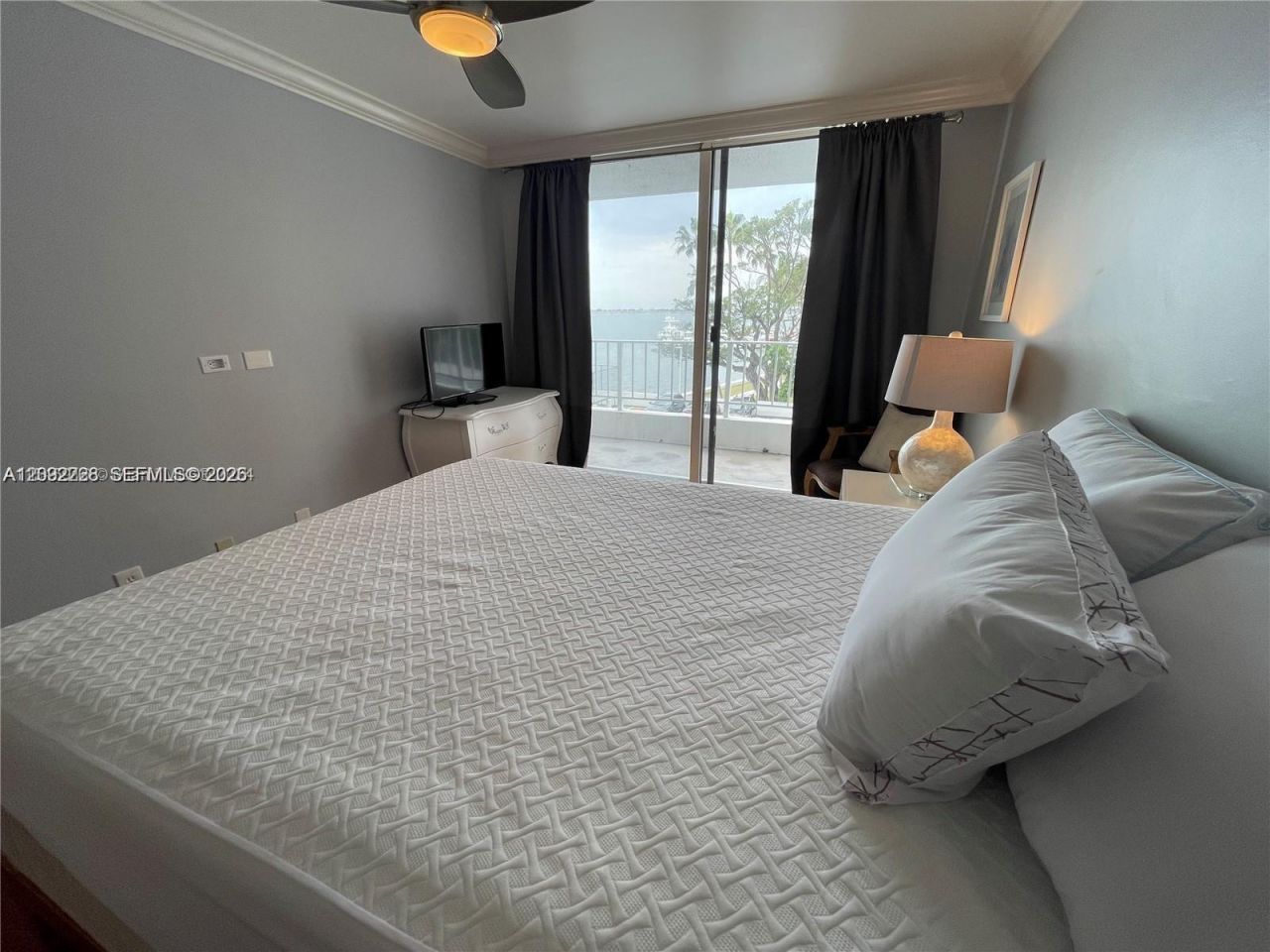 200 SE 15th Rd, Unit 4K, Miami, FL 33129 Photo