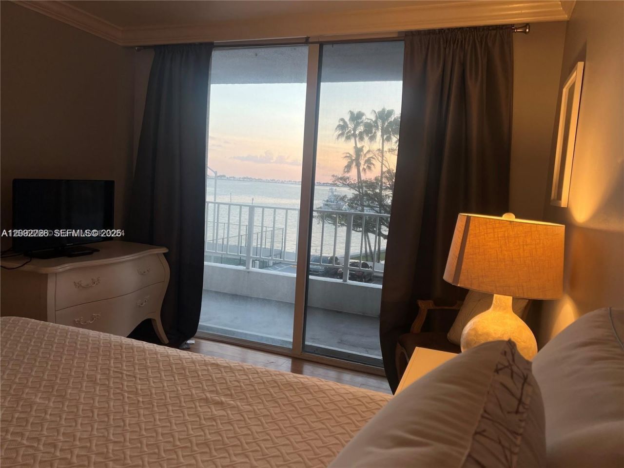 200 SE 15th Rd, Unit 4K, Miami, FL 33129 Photo