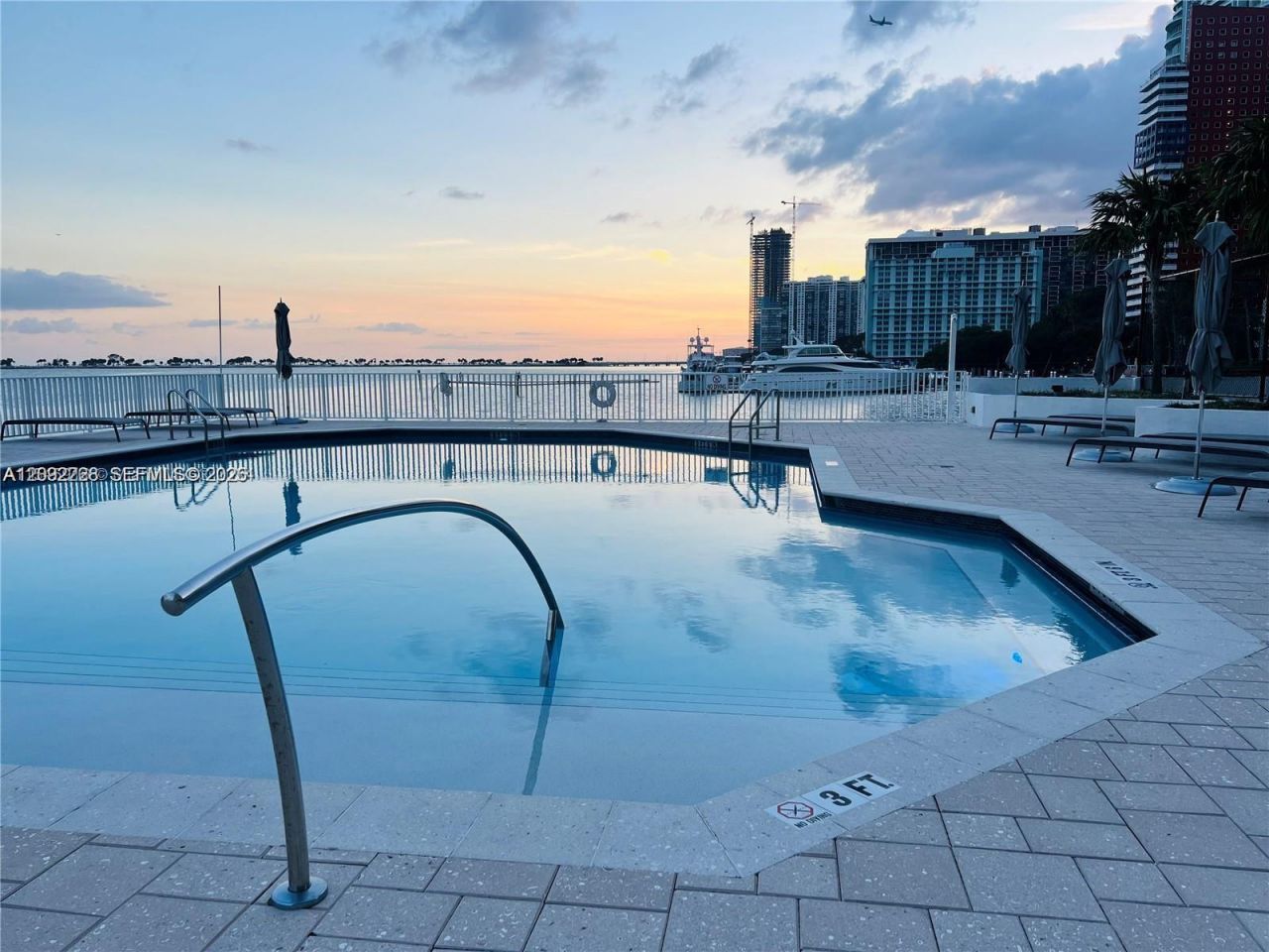 200 SE 15th Rd, Unit 4K, Miami, FL 33129 Photo
