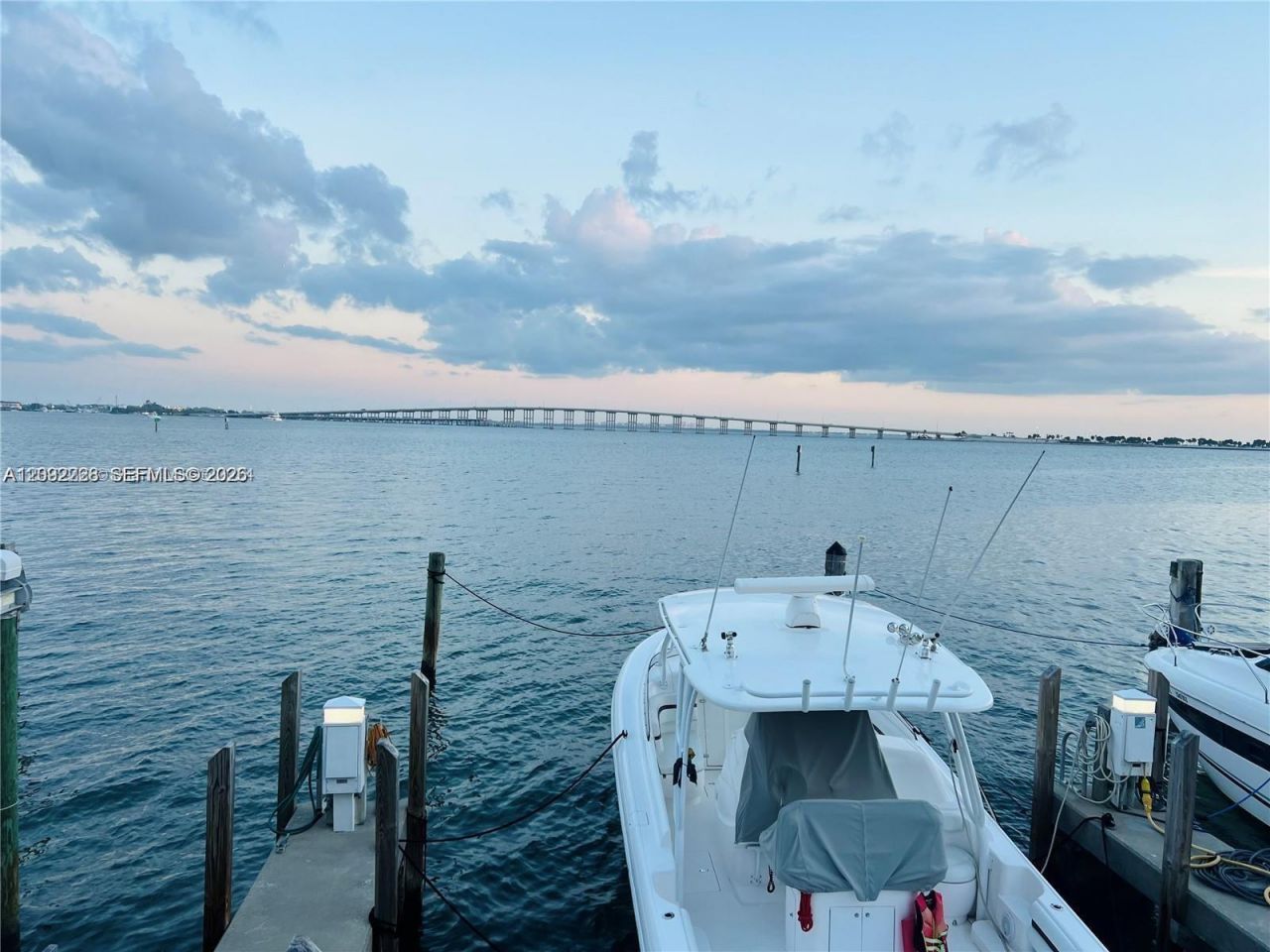 200 SE 15th Rd, Unit 4K, Miami, FL 33129 Photo
