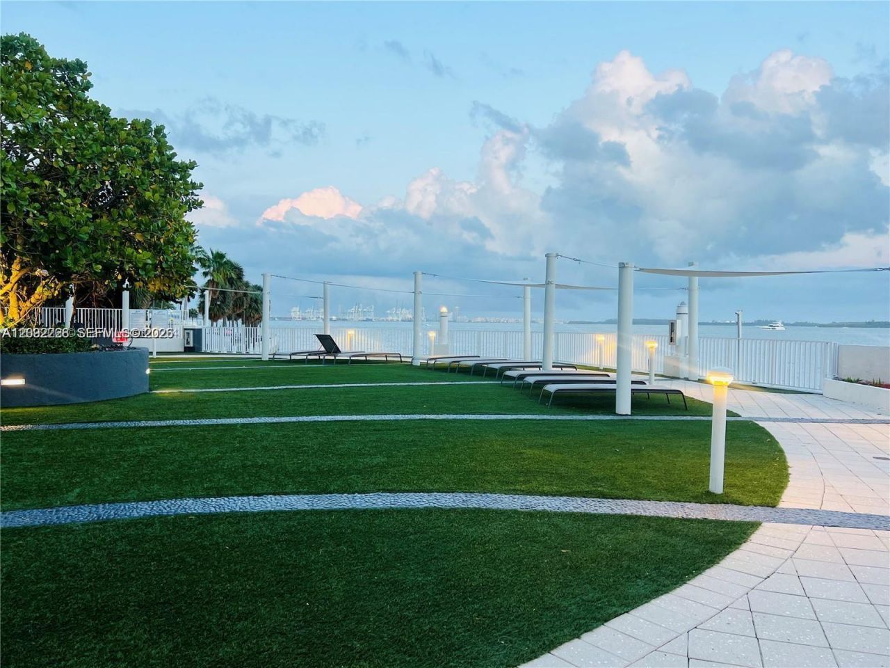 200 SE 15th Rd, Unit 4K, Miami, FL 33129 Photo