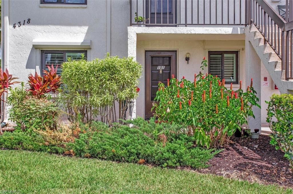 4318 27th Ct Sw, Unit 101, Naples, FL 34116 Photo