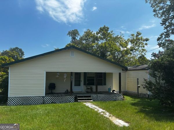 37 S Jackson Avenue, Mcrae-Helena, GA 31037