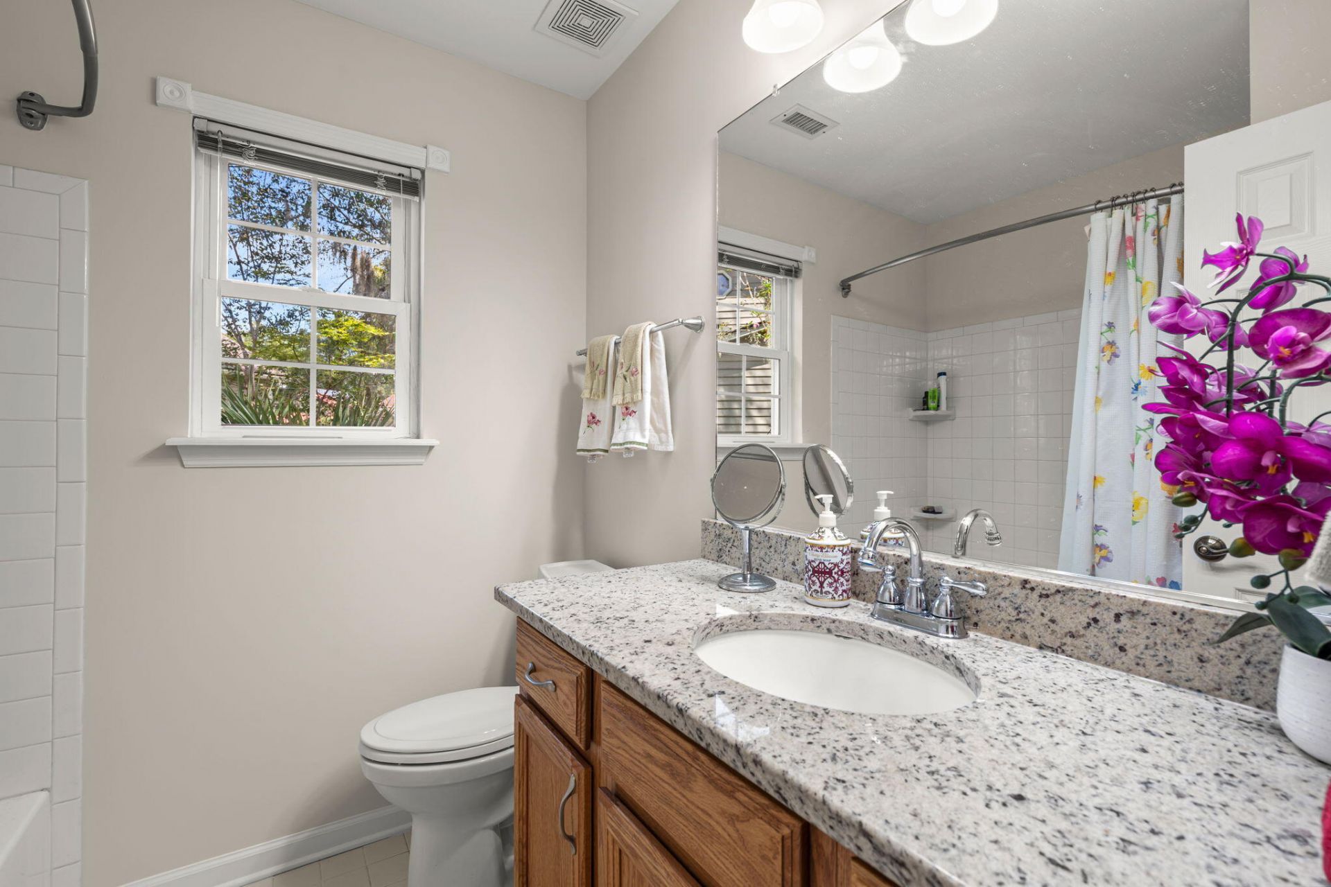 44 Jawol Drive Photo 24