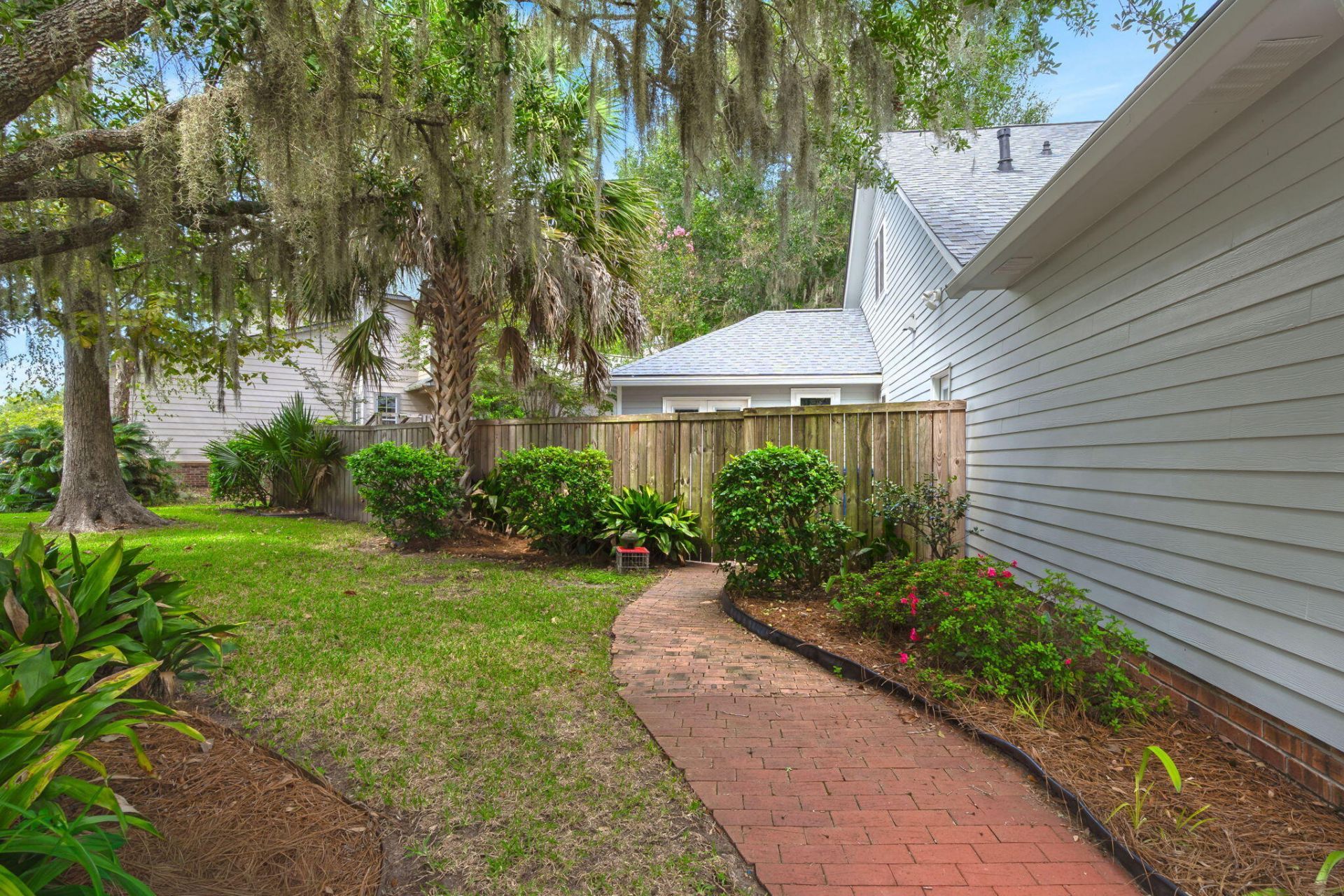 44 Jawol Drive Photo 31