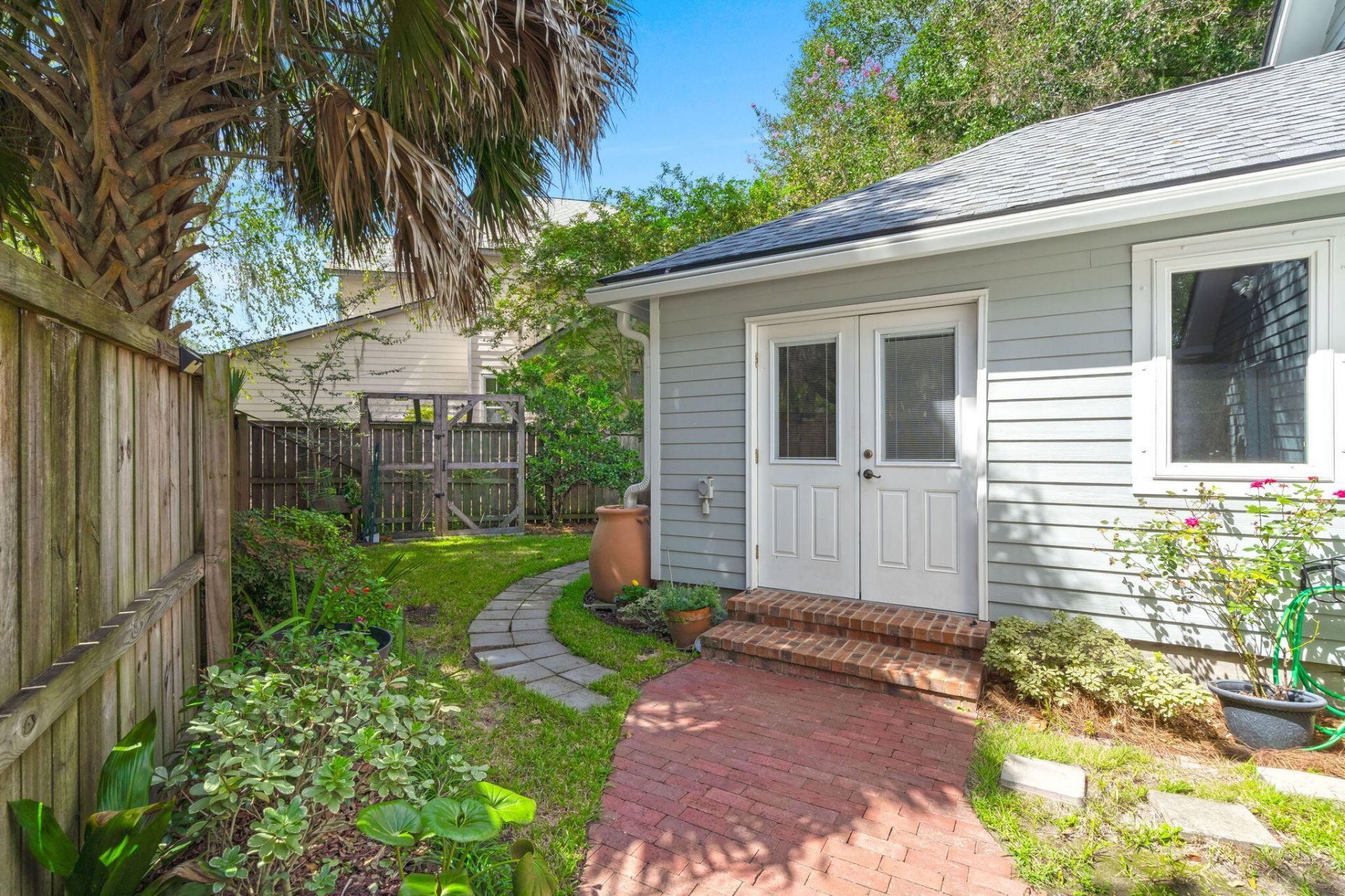 44 Jawol Drive Photo 32