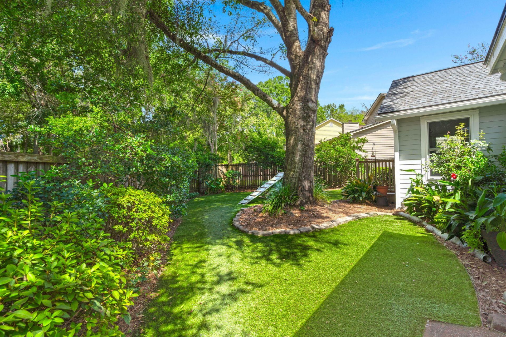 44 Jawol Drive Photo 34