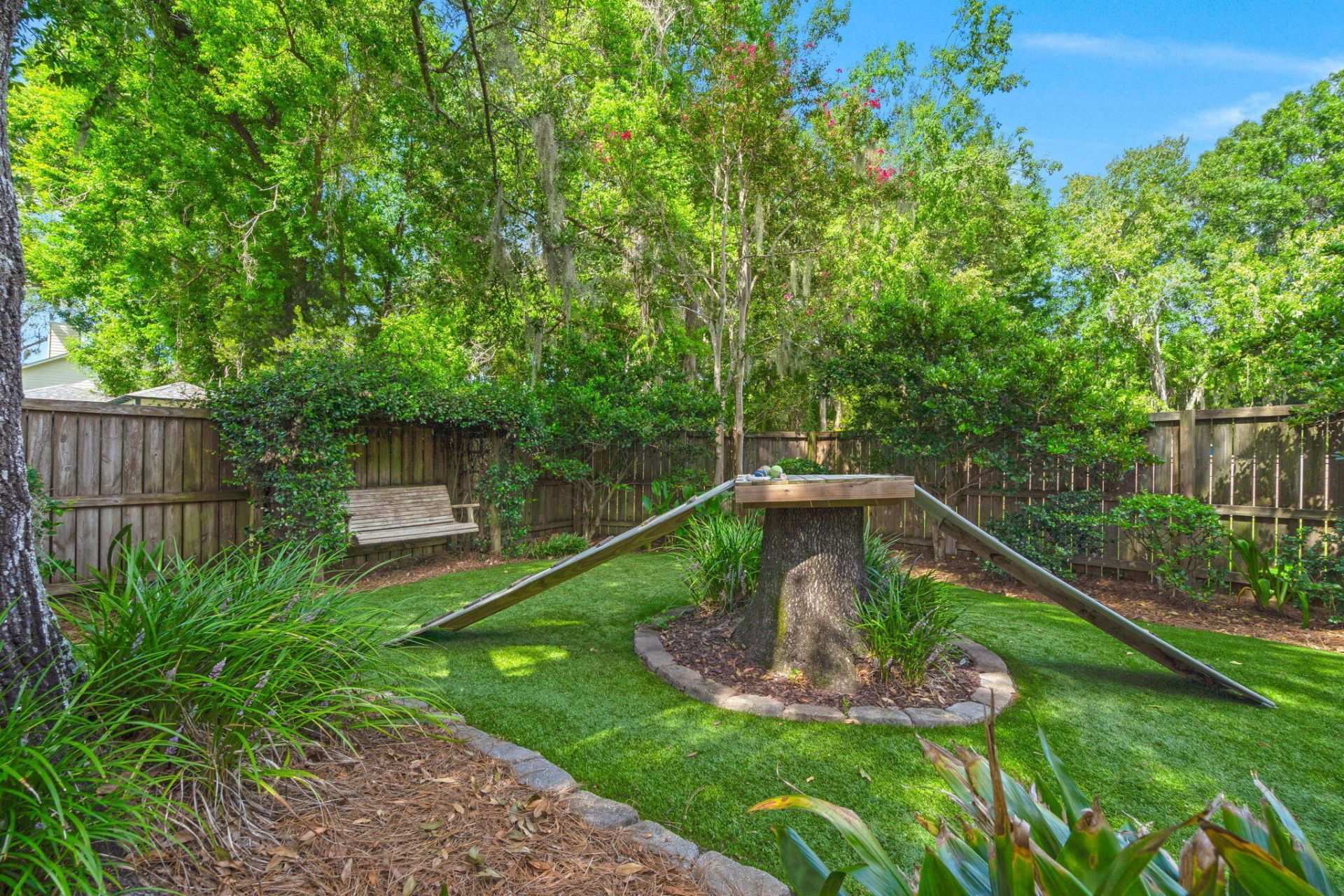 44 Jawol Drive Photo 37