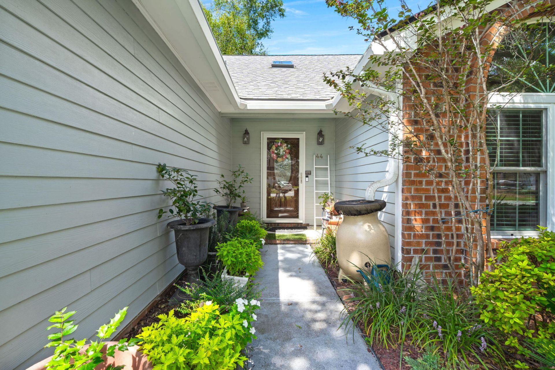 44 Jawol Drive Photo 6