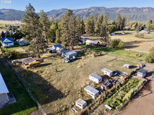 603 TAMARACK ST, Wallowa, OR 97885