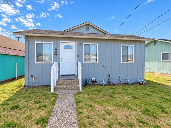 145 S 8TH ST, Lakeside, OR 97449