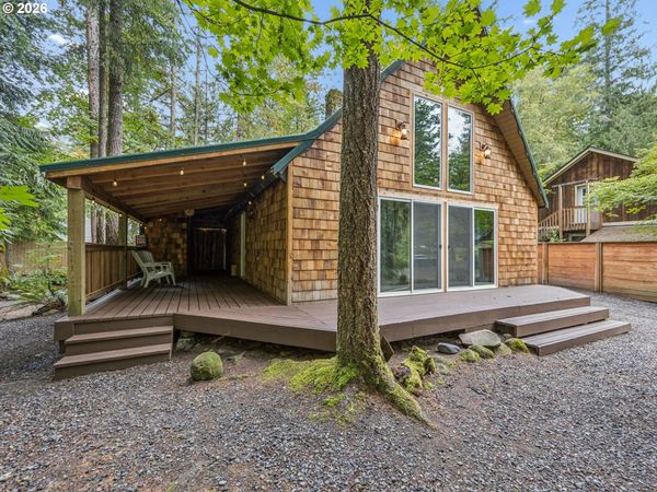 21423 E MEADOW CREST DR, Rhododendron, OR 97049