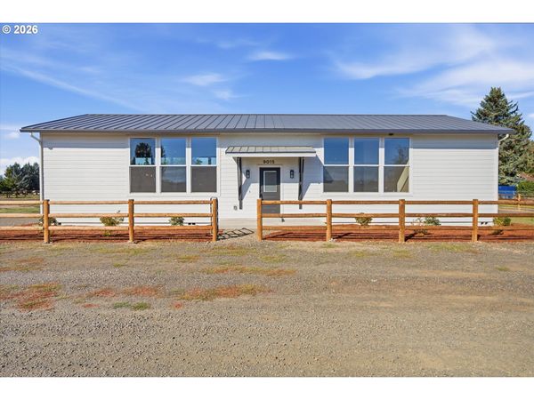 9015 COMMUNITY CLUB RD, Amity, OR 97101