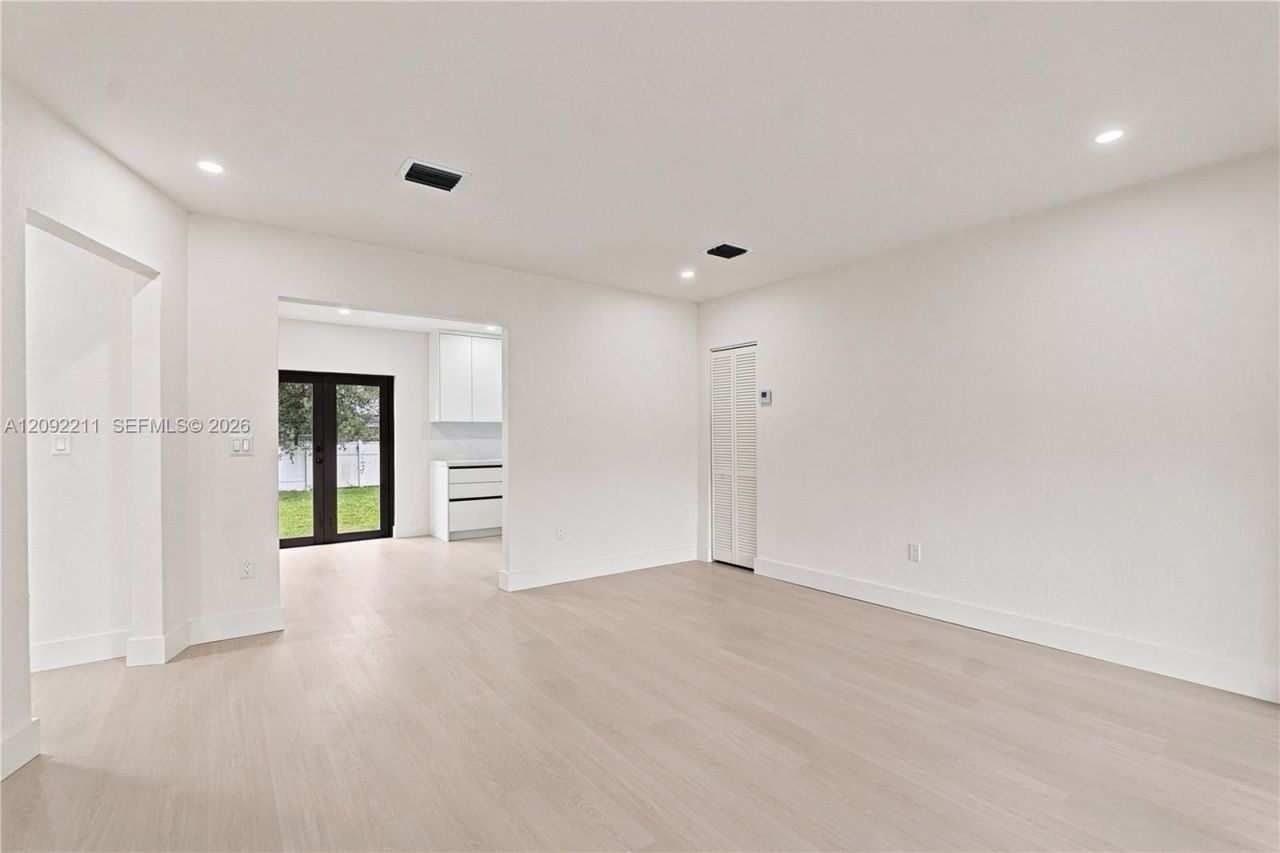 9616 NW 26th Ave, Miami, FL 33147 Photo