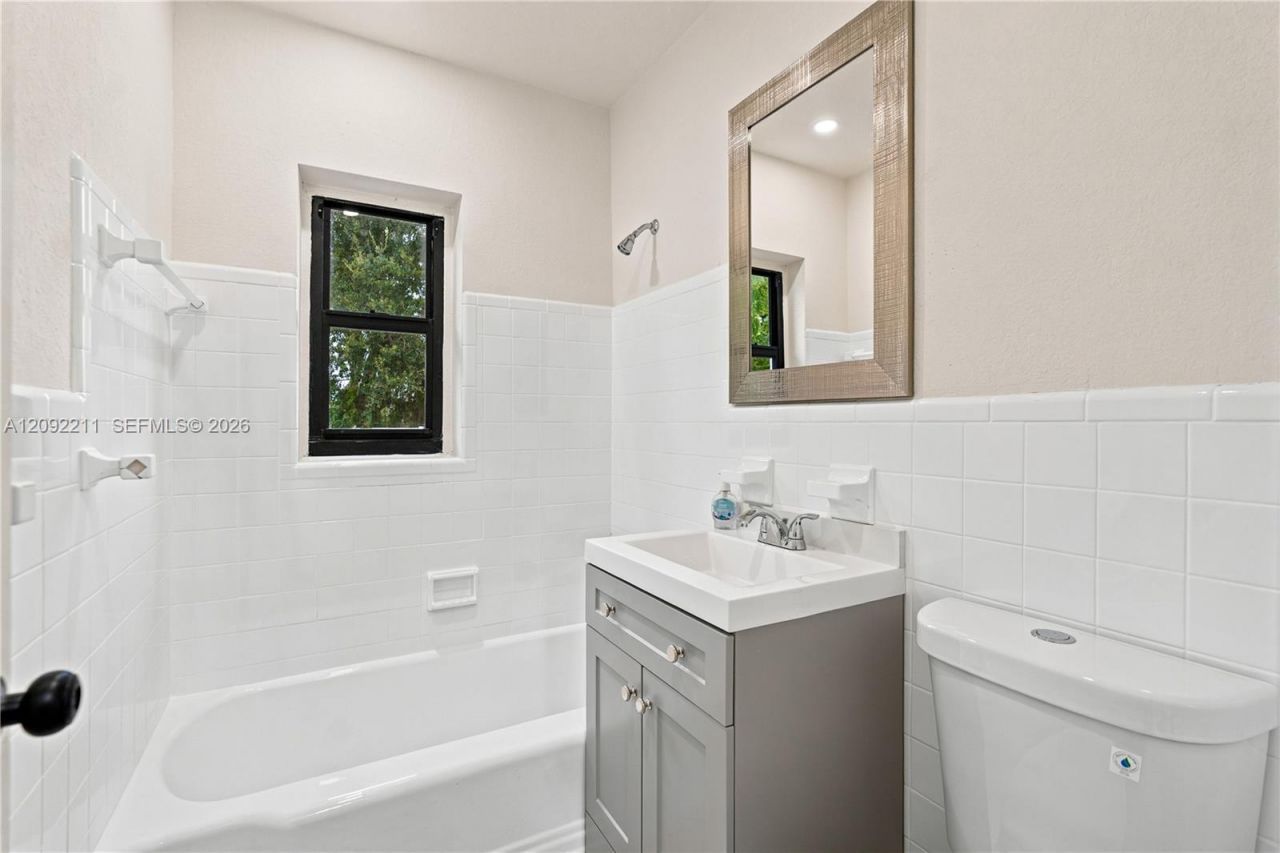 9616 NW 26th Ave, Miami, FL 33147 Photo